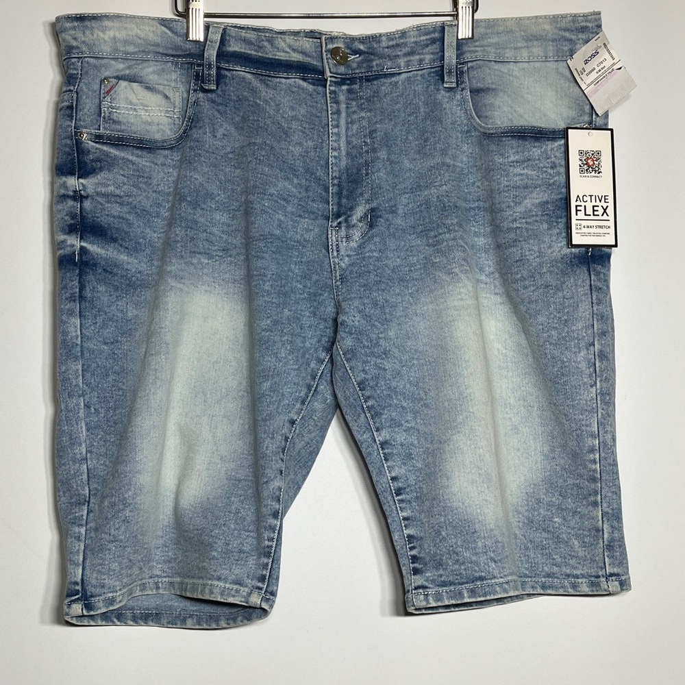 NWT Active Flex Light Blue Jean Shorts for Men